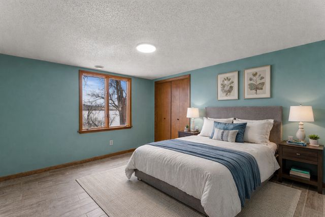 13100 Island View Drive NW, Elk River, MN 55330