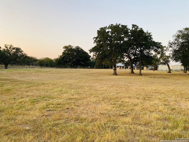 9195 FM 775, La Vernia, TX 78121