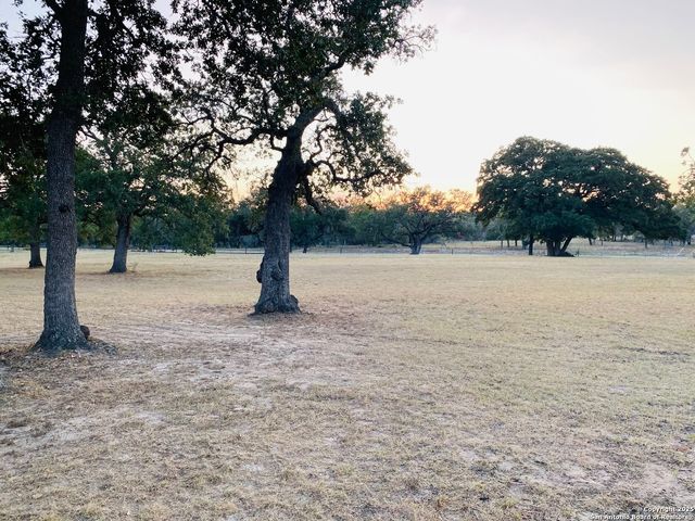 9195 FM 775, La Vernia, TX 78121