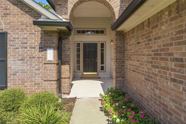 2307 Loquat LN, Round Rock, TX 78664