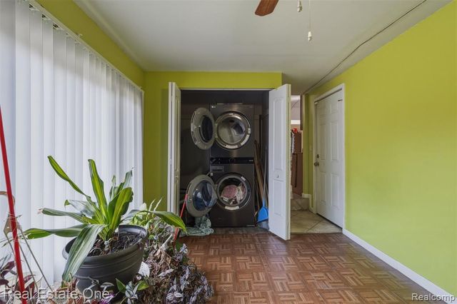 28151 Cherry Street, Inkster, MI 48141