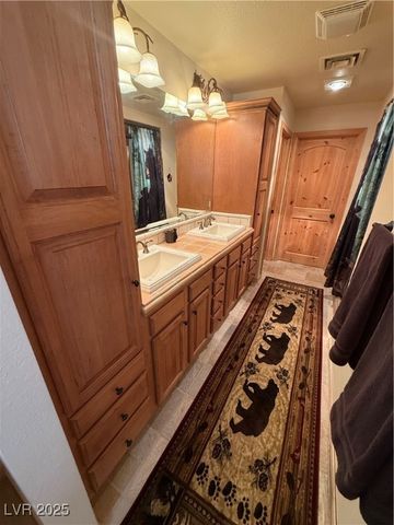 310 Echo Road, Las Vegas, NV 89124