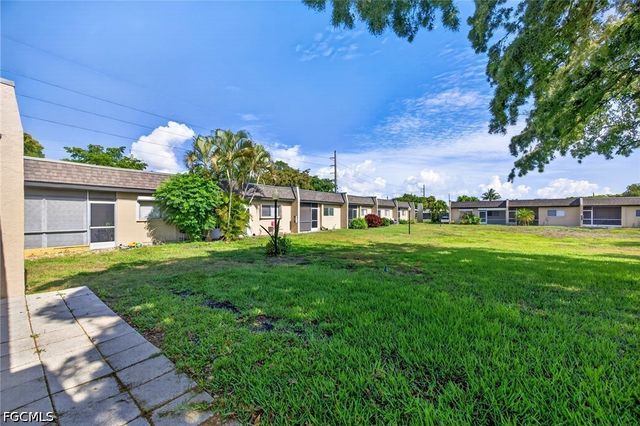 6300 S Pointe BLVD 327, Fort Myers, FL 33919