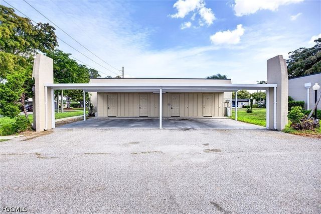 6300 S Pointe BLVD 327, Fort Myers, FL 33919