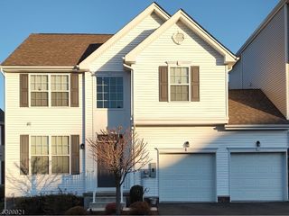 78 Sowers Dr, Mount Olive Twp., NJ 07840