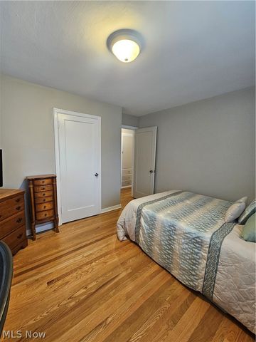 2402 Edgewater Drive, Poland, OH 44514