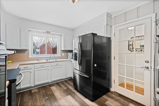 400 Dow Dr, Shelbyville, TN 37160