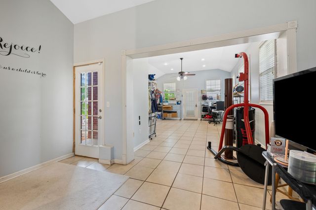 400 Dow Dr, Shelbyville, TN 37160