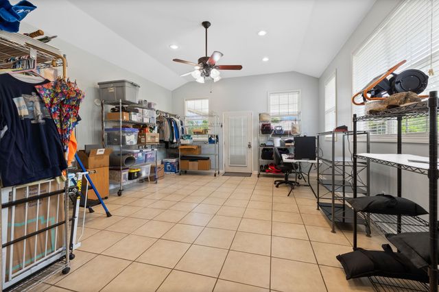 400 Dow Dr, Shelbyville, TN 37160