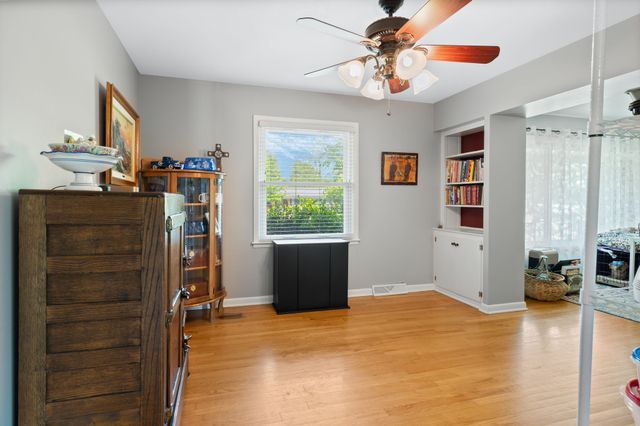 400 Dow Dr, Shelbyville, TN 37160