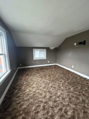 2397 Sullivant Avenue, Columbus, OH 43204