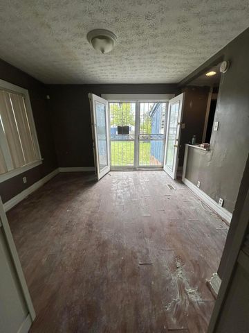 2397 Sullivant Avenue, Columbus, OH 43204