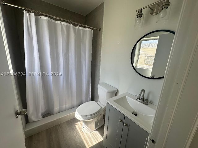 1948 Lincoln St 2, Hollywood, FL 33020