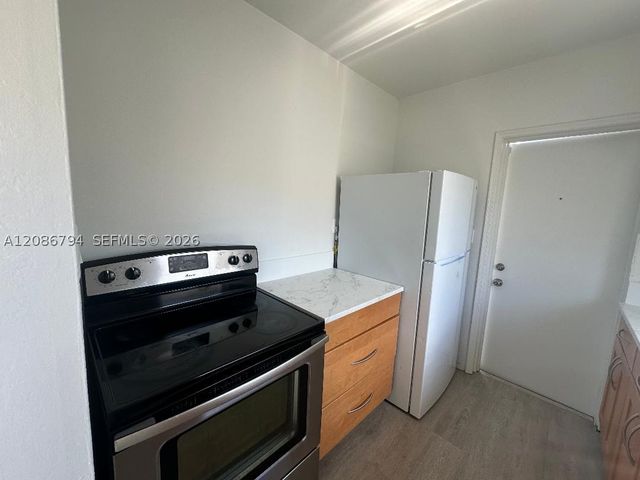 1948 Lincoln St 2, Hollywood, FL 33020