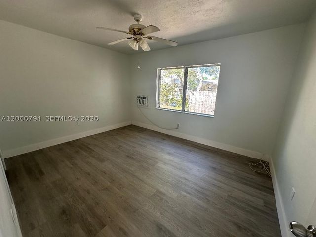 1948 Lincoln St 2, Hollywood, FL 33020