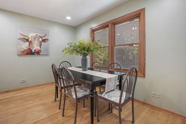 428 Franklin Lane, Elk Grove Village, IL 60007