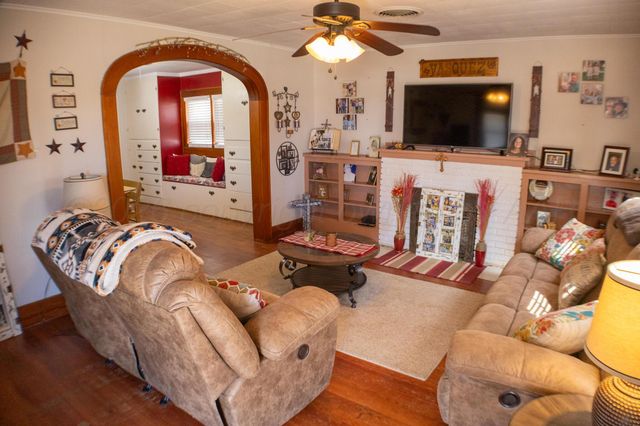 801 N Main Street, Mclean, TX 79057