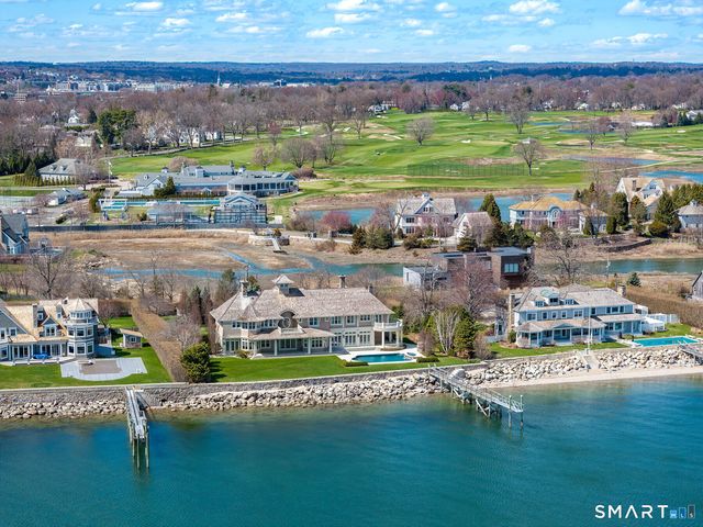 10 Shorehaven Road, Norwalk, CT 06855