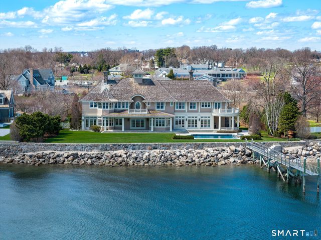 10 Shorehaven Road, Norwalk, CT 06855