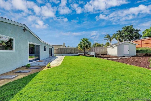 2802 Cowley Way, San Diego, CA 92110