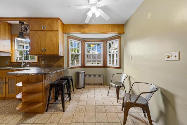 358 4th Street, Gaylord, MN 55334