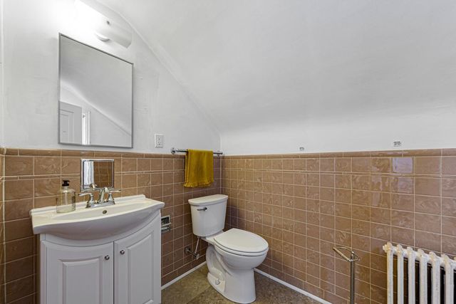 358 4th Street, Gaylord, MN 55334