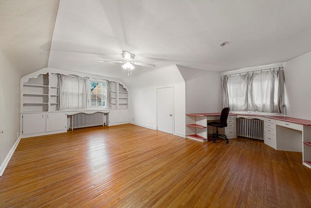 358 4th Street, Gaylord, MN 55334