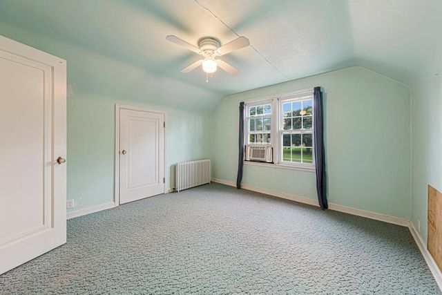 358 4th Street, Gaylord, MN 55334