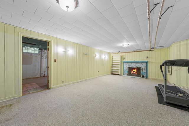 358 4th Street, Gaylord, MN 55334