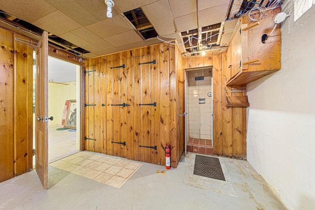 358 4th Street, Gaylord, MN 55334