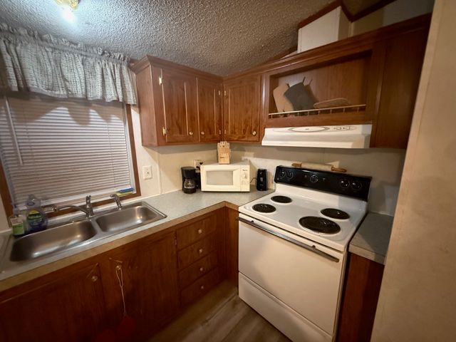 641 Sky Camp Loop 12, Graford, TX 76449