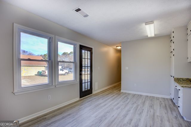 4100 Fox Chase Drive, Loganville, GA 30052