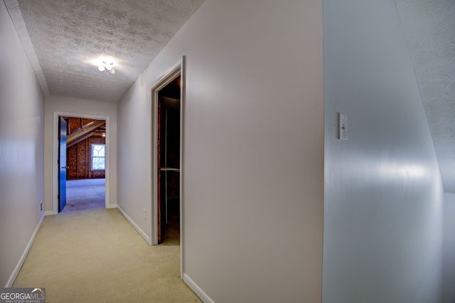 4100 Fox Chase Drive, Loganville, GA 30052