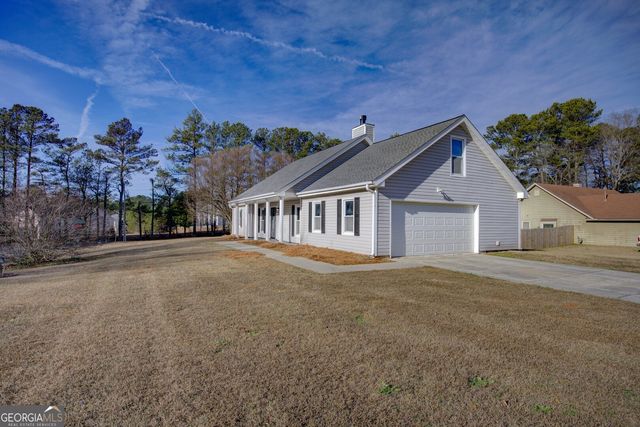 4100 Fox Chase Drive, Loganville, GA 30052