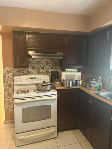 2920 Dorson Way, Delray Beach, FL 33445