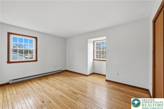 2205 Meadow Lane Drive, Forks Twp, PA 18040