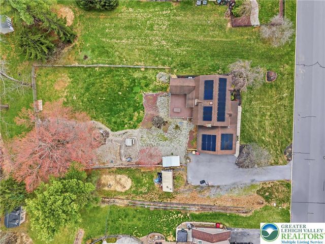 2205 Meadow Lane Drive, Forks Twp, PA 18040