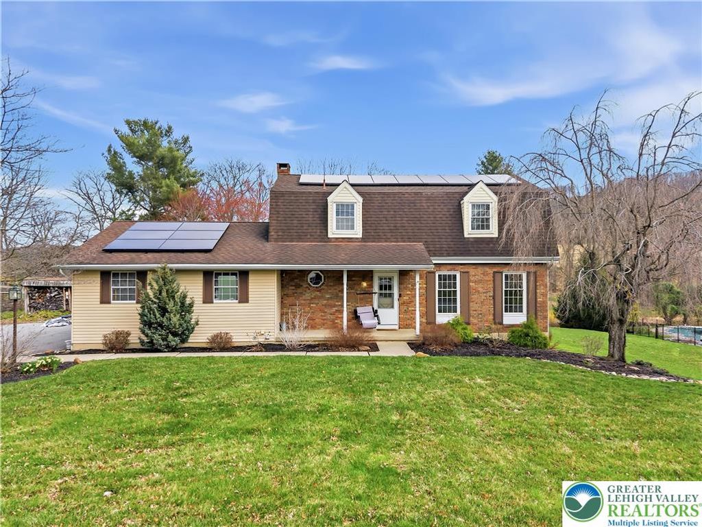 2205 Meadow Lane Drive, Forks Twp, PA 18040
