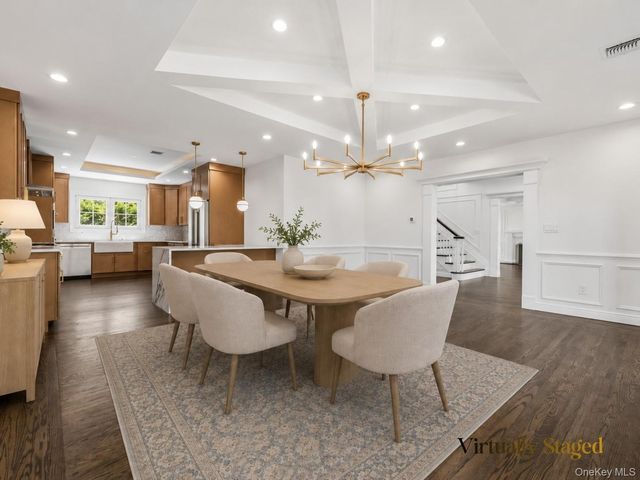 300 Demott Avenue, Rockville Centre, NY 11570