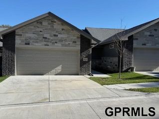 1605 Jefferson Court, Bellevue, NE 68005