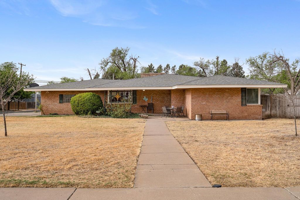 2508 5TH Avenue, Canyon, TX 79015