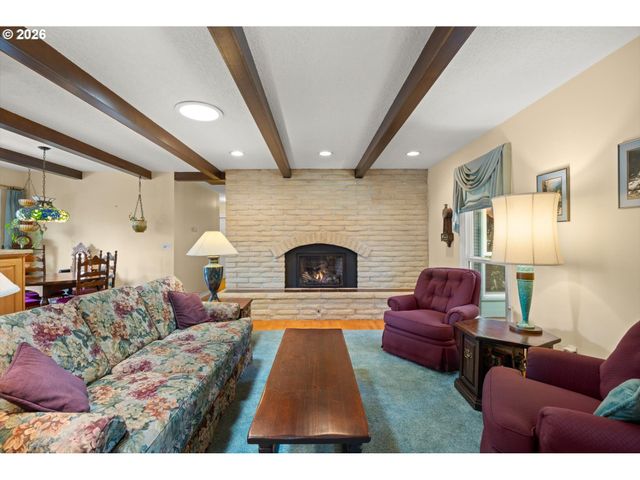 11150 Sw FOOTHILL Dr, Portland, OR 97225