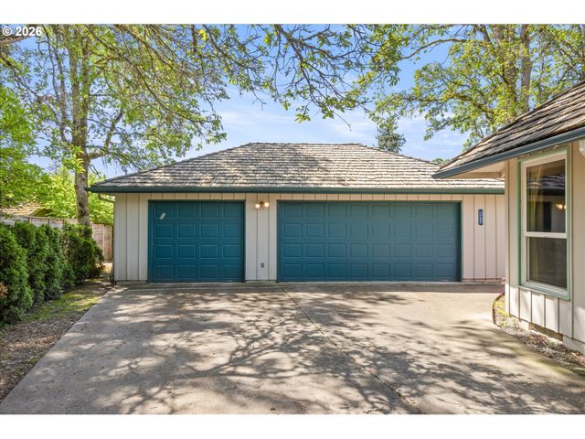 11150 Sw FOOTHILL Dr, Portland, OR 97225