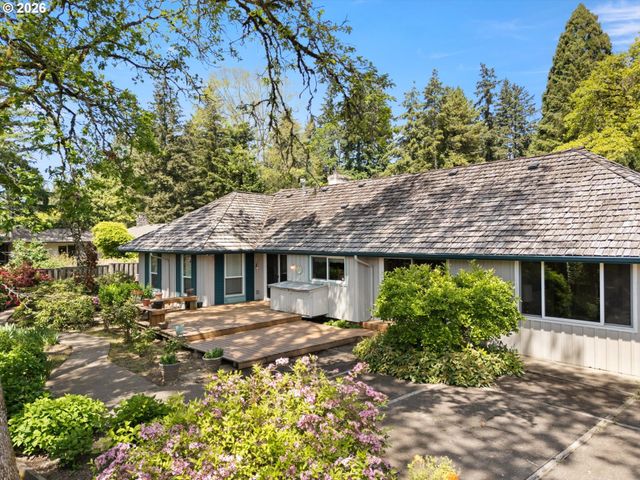 11150 Sw FOOTHILL Dr, Portland, OR 97225