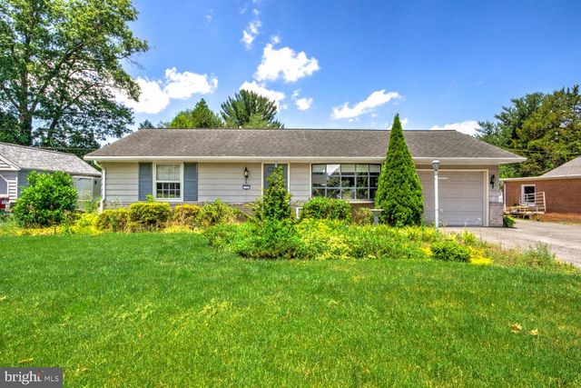 2707 KIMBERLY RD, Lancaster, PA 17603