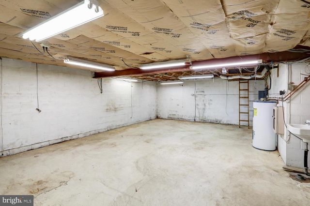 2707 KIMBERLY RD, Lancaster, PA 17603