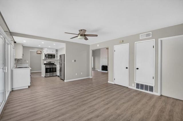 5900 Brittany Way, Citrus Heights, CA 95610