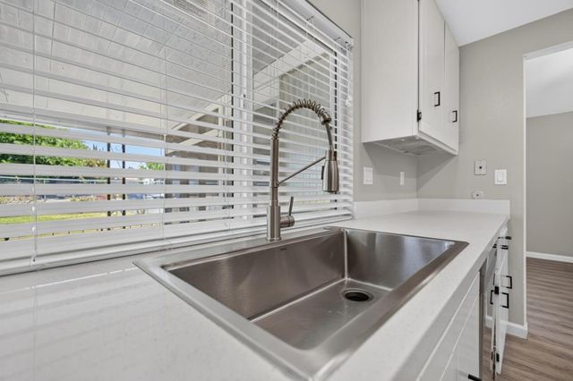 5900 Brittany Way, Citrus Heights, CA 95610