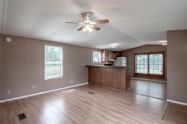 1345 Fm 405 Road 1, Riverside, TX 77320