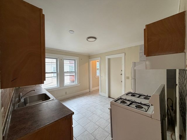 1017-1019 Canterbury St 2, Boston, MA 02131